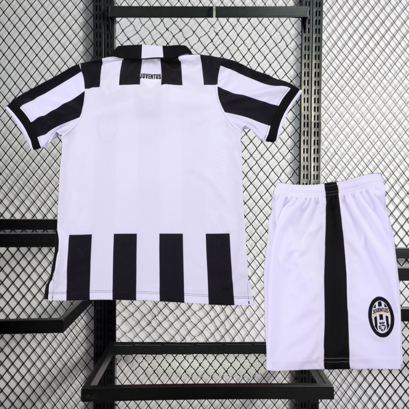 Retro 2014-15 Juventus Home Retro kids PIRLO TEVEZ POGBA Football jersey