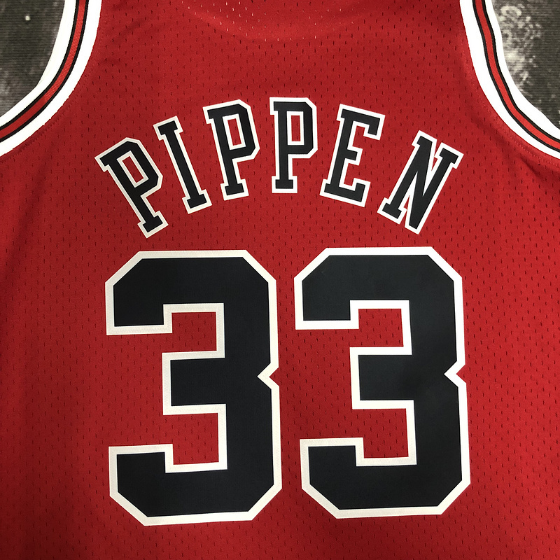 1997-98 NBA Chicago Bulls 33 PIPPEN Red Basketball Jersey