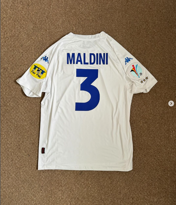 Retro 2000 Italy Away Retro White Football jersey