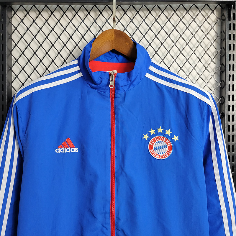 23-24 Reversible Windbreaker Bayern Munchen