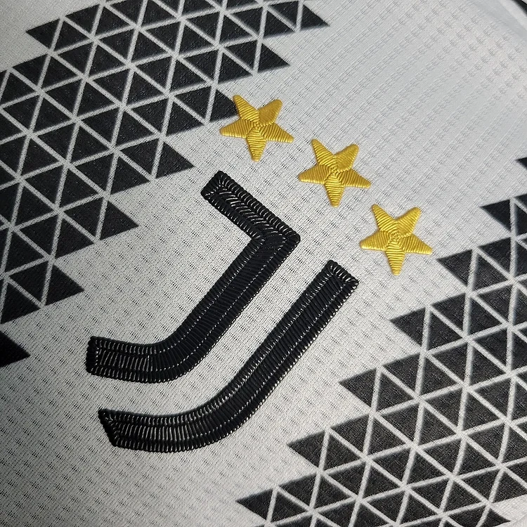 Player 2022-23 Juventus home VLAHOVIC Di Maria Chiesa Pogba McKennie Football jersey
