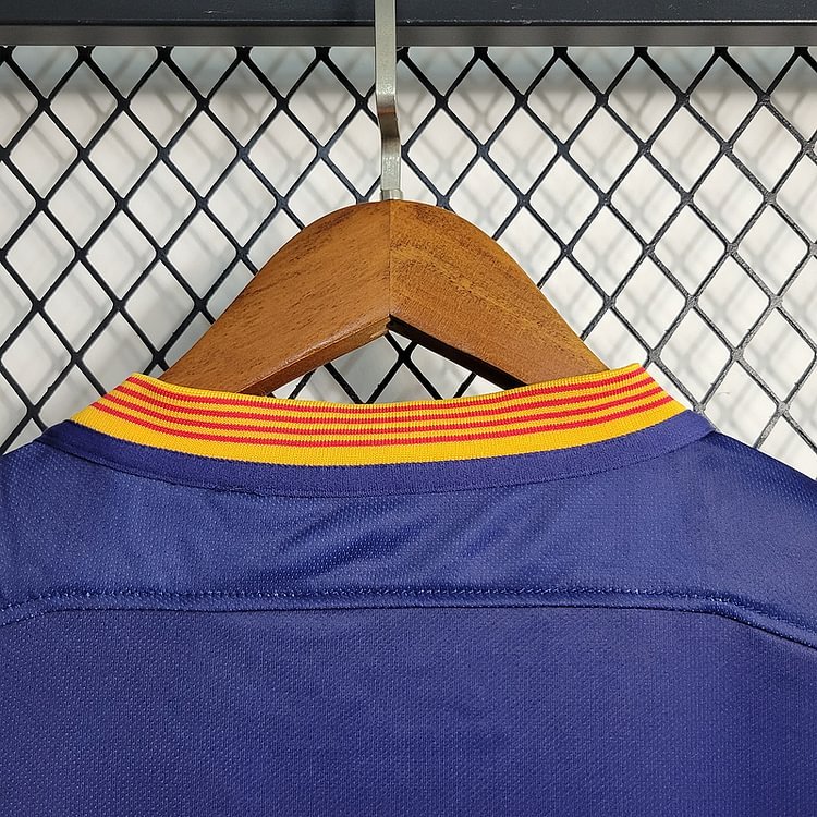 Retro 2015-16 Barcelona home Retro MESSI PIQUE XAVI A.INISTA SUAREZ NEYMAR JR Football jersey