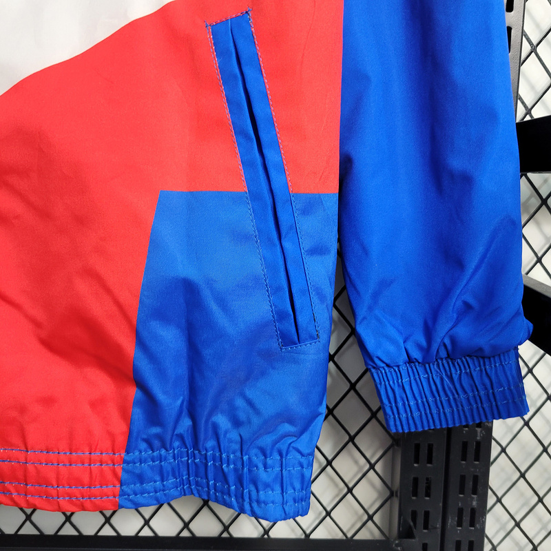 23-24 Reversible Windbreaker Bayern Munchen