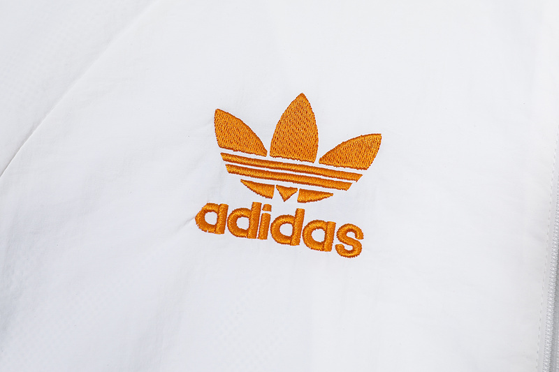 Player Real Madrid Windbreaker Kit Retro