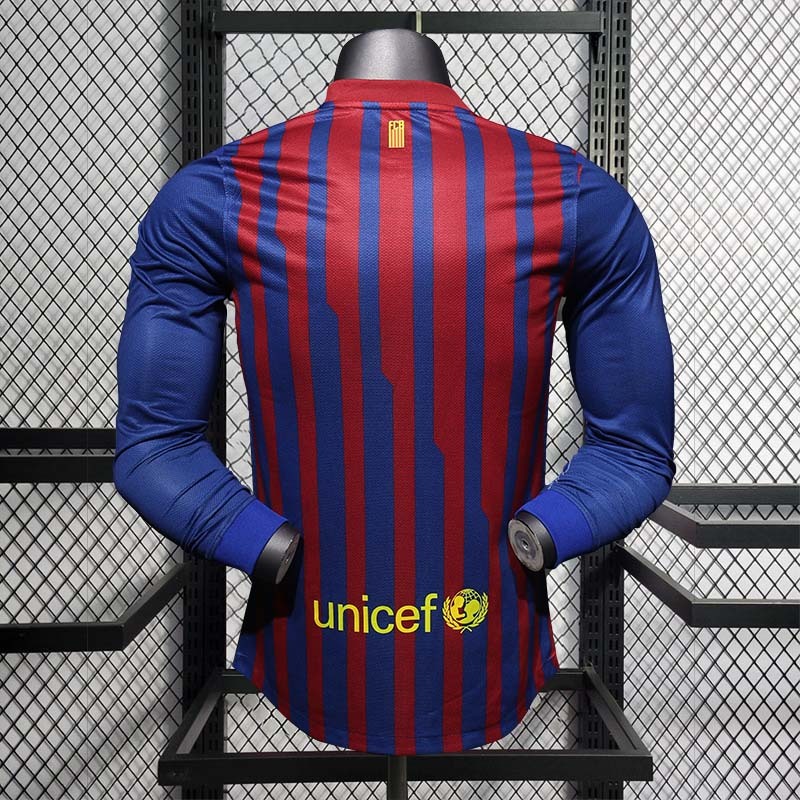 Retro Player 2011-12 Barcelona Home Retro Long sleeves MESSI PIQUE XAVI A.INISTA PUYOL Football jersey