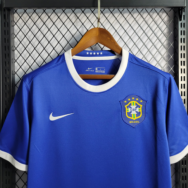 Retro 2006 Brazil Away retro RONALDO Ronaldinho KAKA R.CARLOS CAFU ROBINHO Football jersey