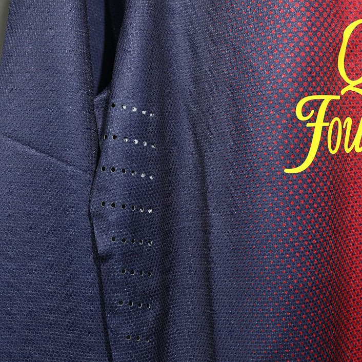 Retro Player 2012-13 Barcelona Home Retro Long sleeves Football jersey
