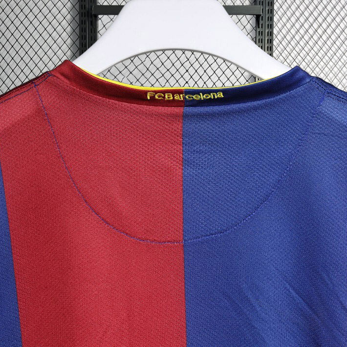 Player Retro 2006-07 FC Barcelona home Retro XAVI MESSI RONALDINHO DECO ETO'O Football jersey