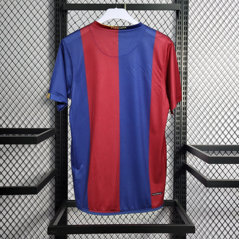 Player Retro 2006-07 FC Barcelona home Retro XAVI MESSI RONALDINHO DECO ETO'O Football jersey
