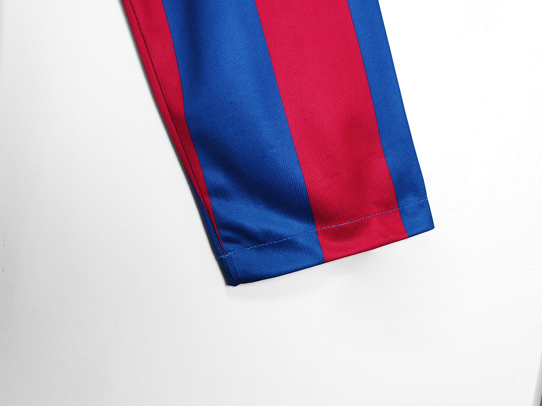Retro 2005-06 FC Barcelona home Retro Long sleeve Football jersey
