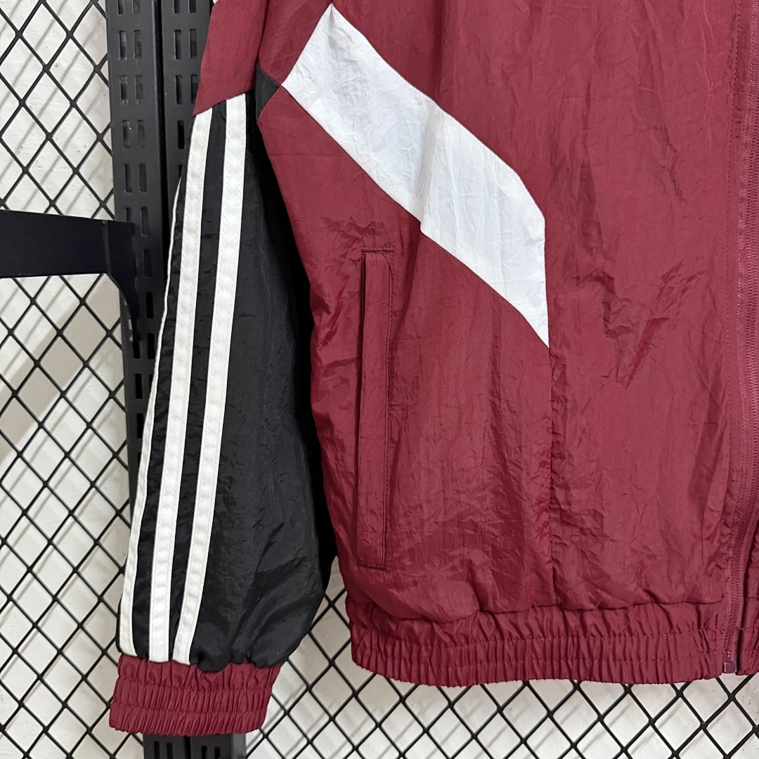 Windbreaker Ajax