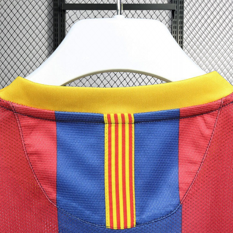 Retro Player 2010-11 Barcelona Home Retro Football jersey