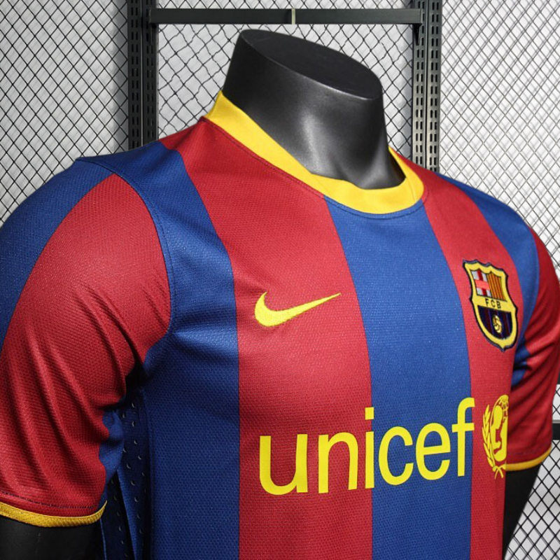 Retro Player 2010-11 Barcelona Home Retro Football jersey
