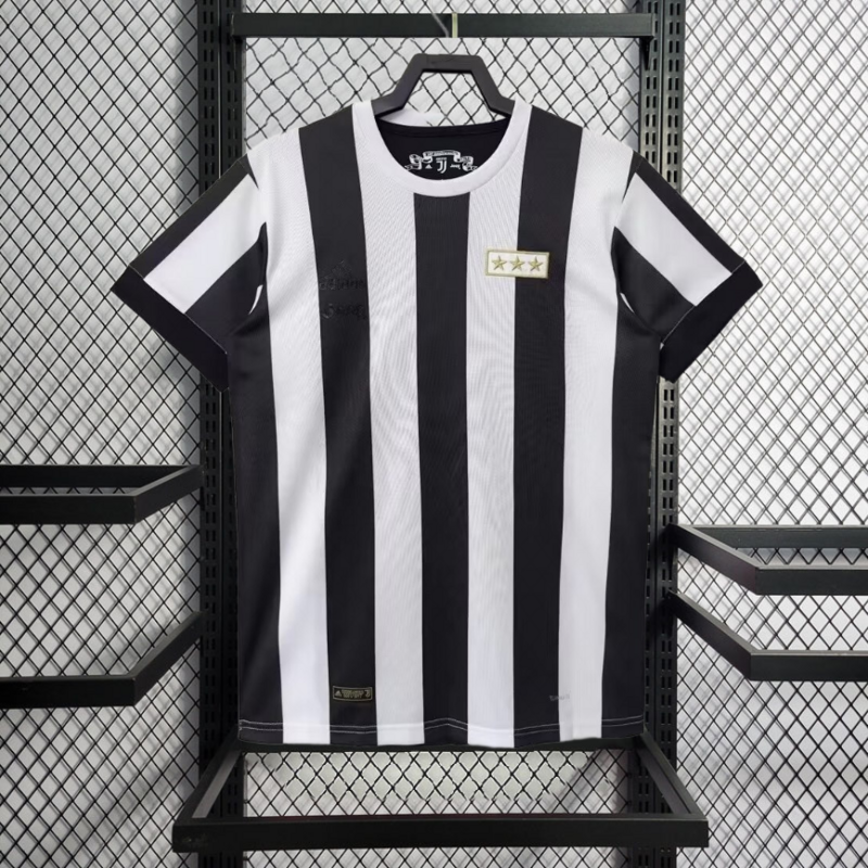 retro 2017 Juventus Retro 120th Anniversary football jersey