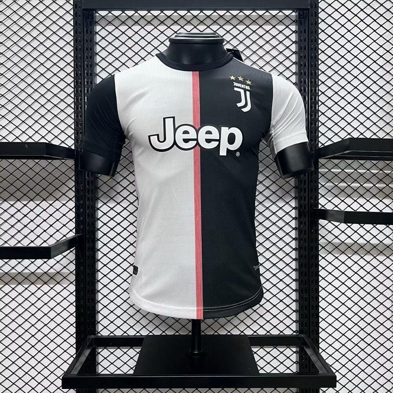 Retro Player 2019-20 Juventus Home Retro Ronaldo Bonucci Danilo DYBALA Football jersey