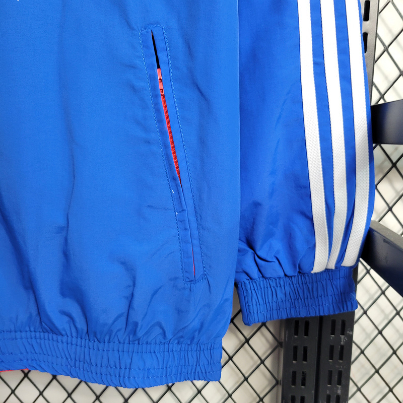23-24 Reversible Windbreaker Bayern Munchen