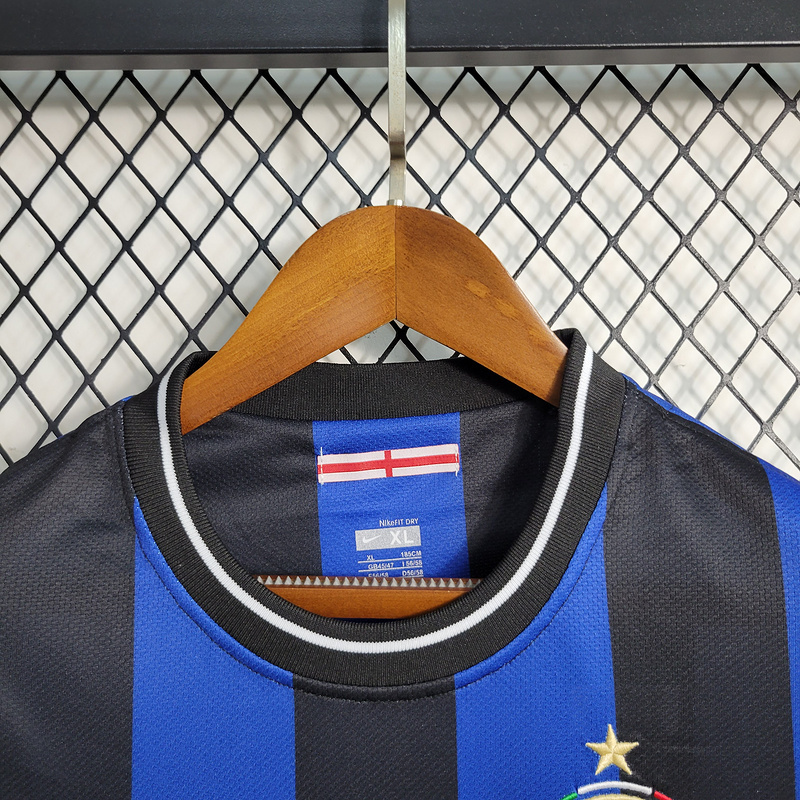 Retro UCL 2009-10 Inter Milan Home retro J.ZANETTI SNEIJDER BALOTELLI MILITO ETO'O Football jersey