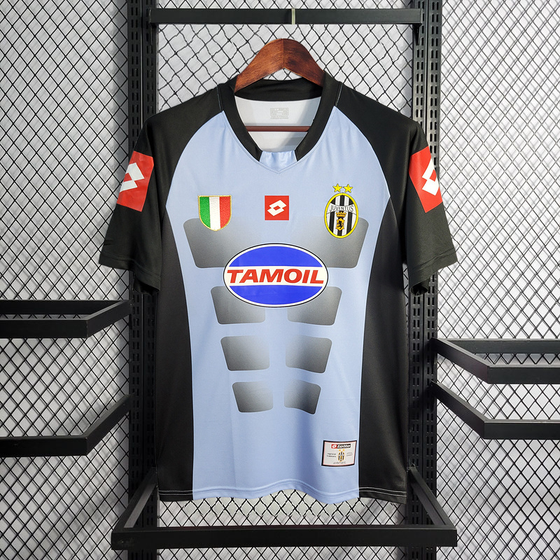 Retro 2002-03 Juventus Retro goalkeeper away Football jersey
