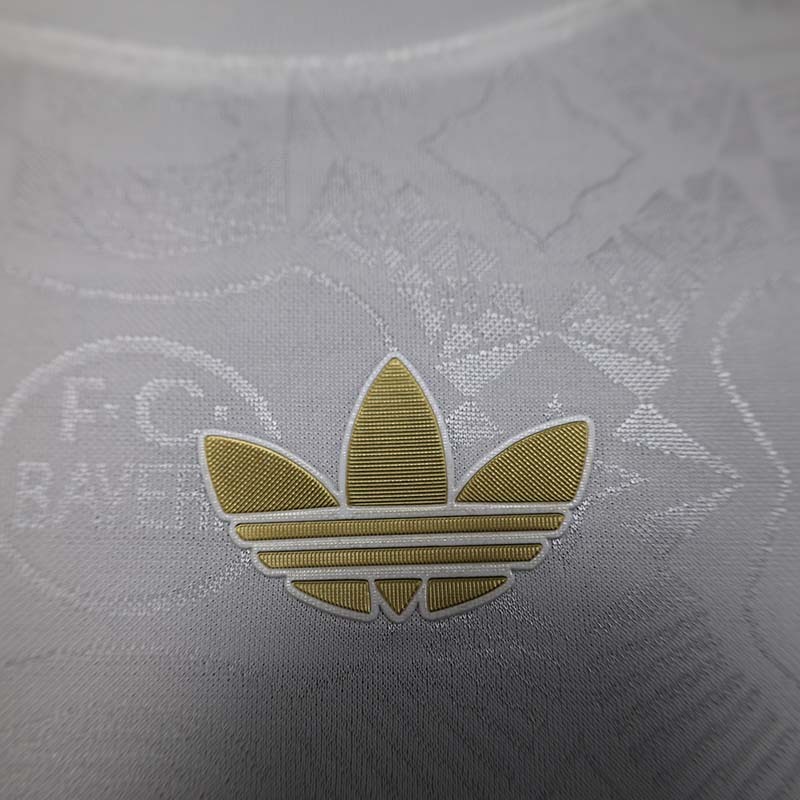 Player 2024-25 Bayern Munchen 125th anniversary white Football jersey