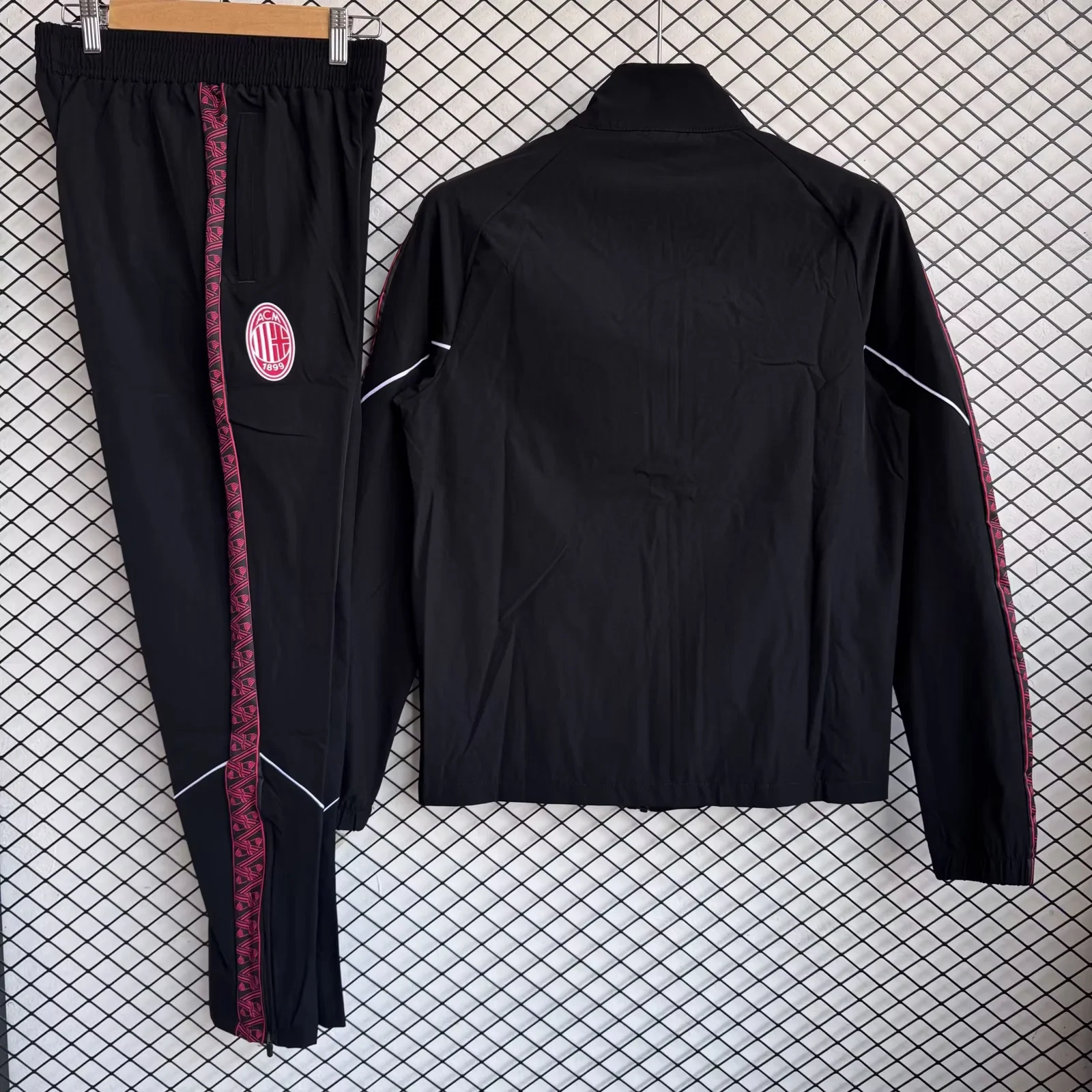 AC Milan Windbreaker Kit