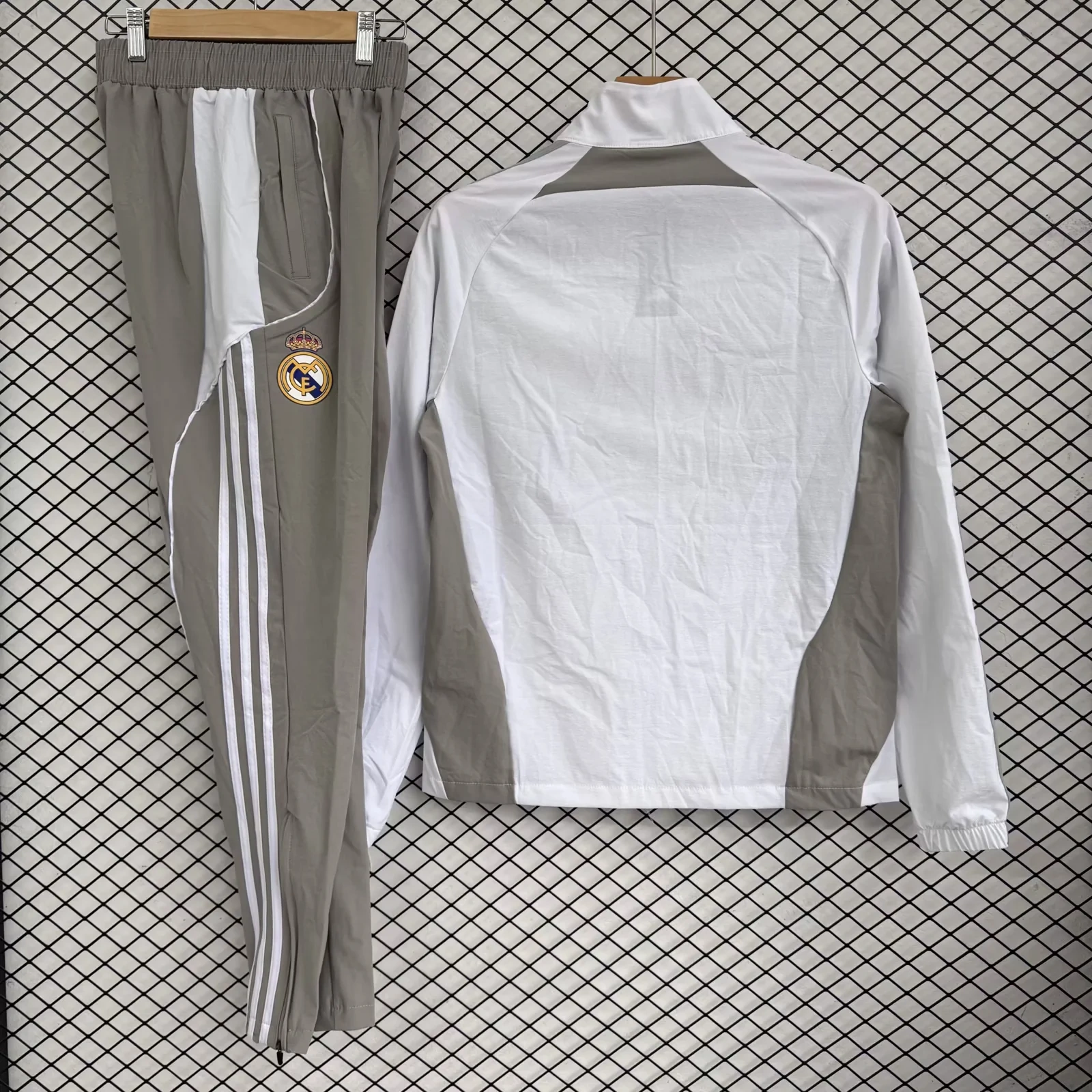 Real Madrid Windbreaker Kit