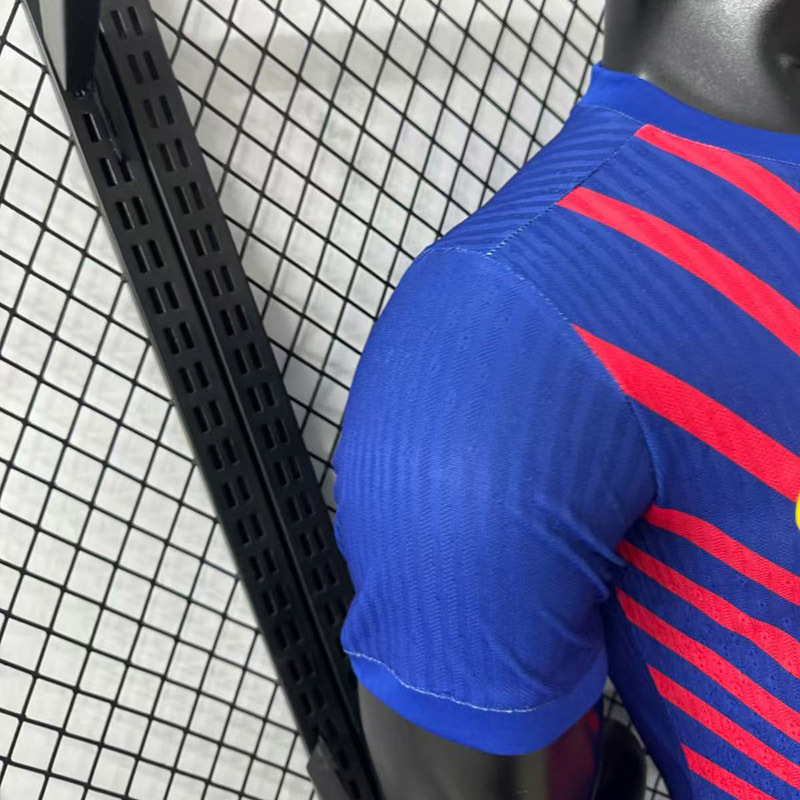 Player 2025-26 Barcelona Special Edition Football jersey
