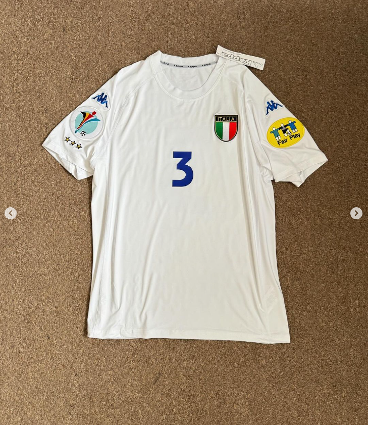 Retro 2000 Italy Away Retro White Football jersey