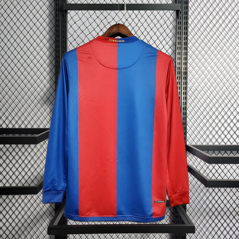 Retro 2006-07 FC Barcelona home Retro Long sleeve XAVI MESSI RONALDINHO DECO ETO'O Football jersey