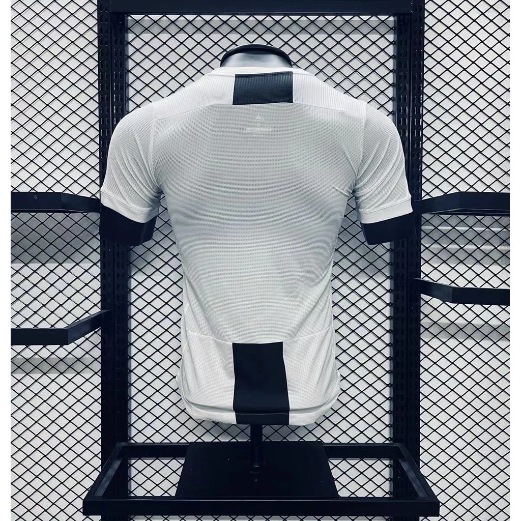 Retro Player 2018-19 Juventus Home Retro football jersey