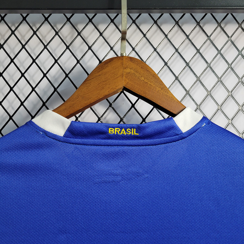Retro 2006 Brazil Away retro RONALDO Ronaldinho KAKA R.CARLOS CAFU ROBINHO Football jersey