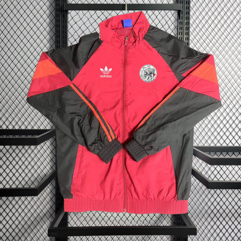 Windbreaker Ajax