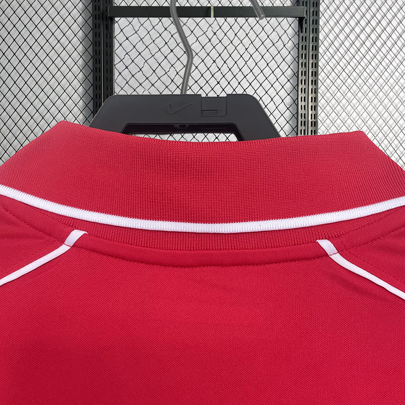 retro 2000-01 Liverpool Home retro football jersey
