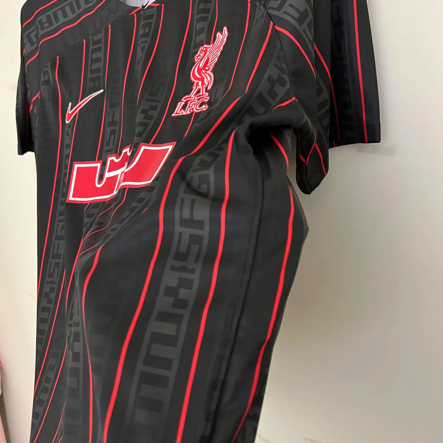 2023-24 Liverpool Black x JAMES Football jersey