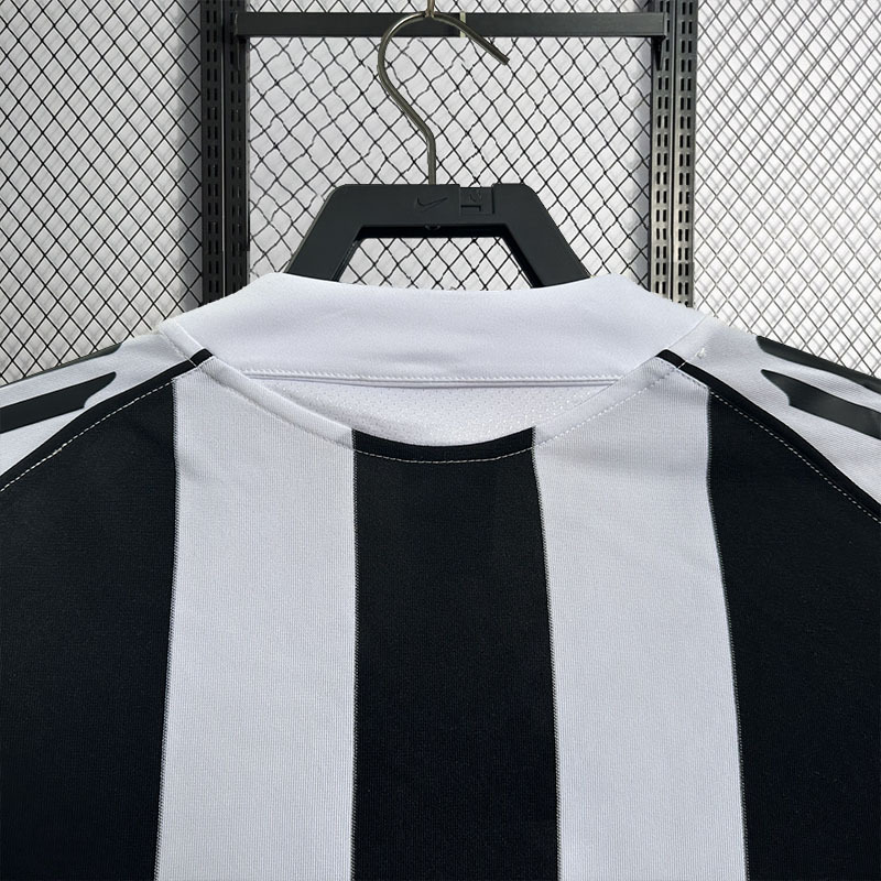 Retro 2005-06 Newcastle United Home retro Testimonial Shearer 9 Football jersey