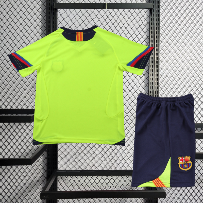 Retro kids 2005-06 KIDS FC Barcelona away Retro XAVI MESSI RONALDINHO Football jersey