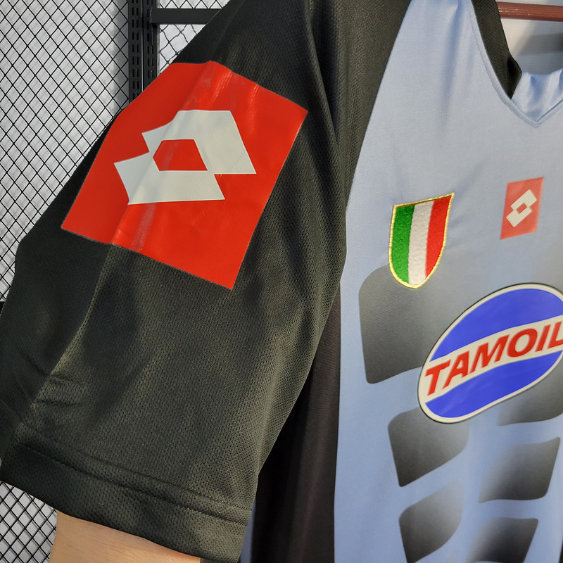 Retro 2002-03 Juventus Retro goalkeeper away Football jersey