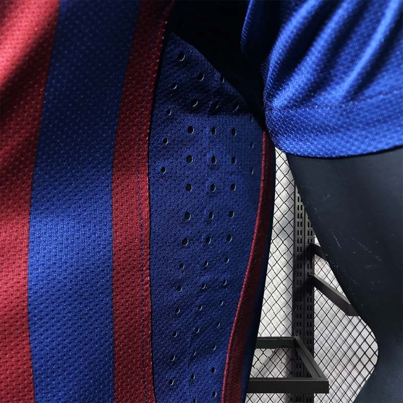 Retro Player 2011-12 Barcelona Home Retro MESSI PIQUE XAVI A.INISTA PUYOL Football jersey DAVID VILLA