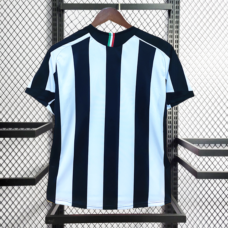 Retro 2005-06 Juventus Home Retro Football jersey