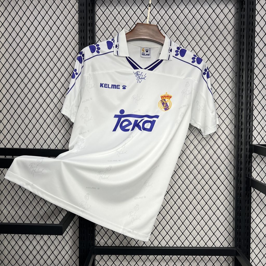 Retro 1994-96 Real Madrid Home Retro Football jersey