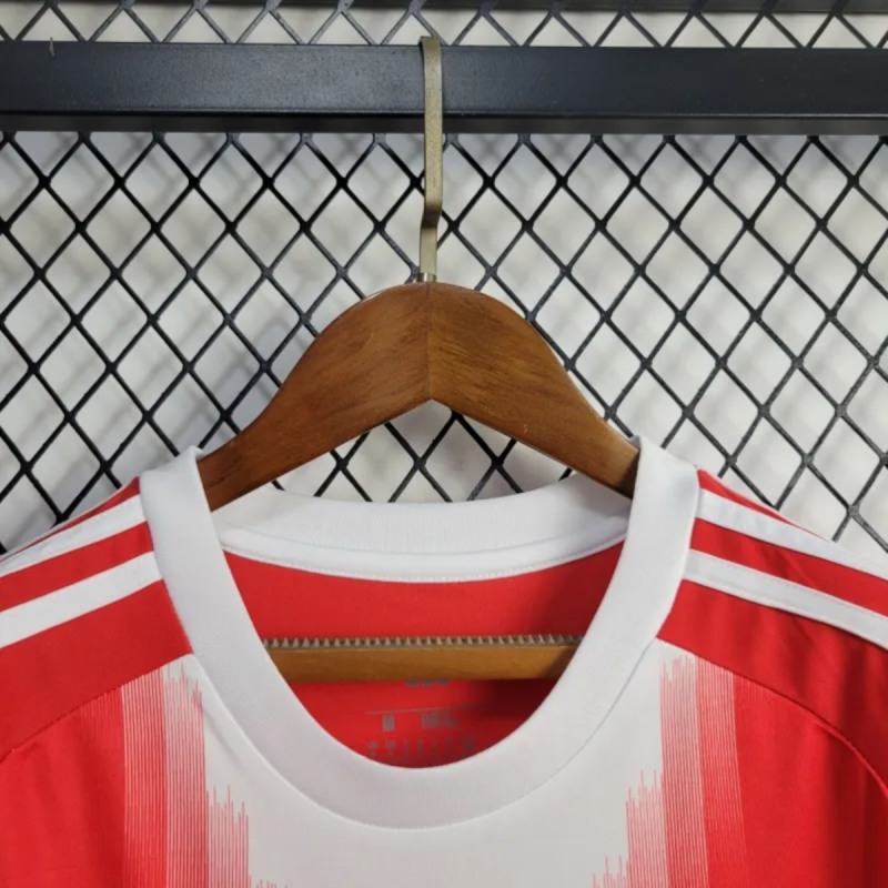 Womens 2025-26 Bayern Munchen Home Football jersey