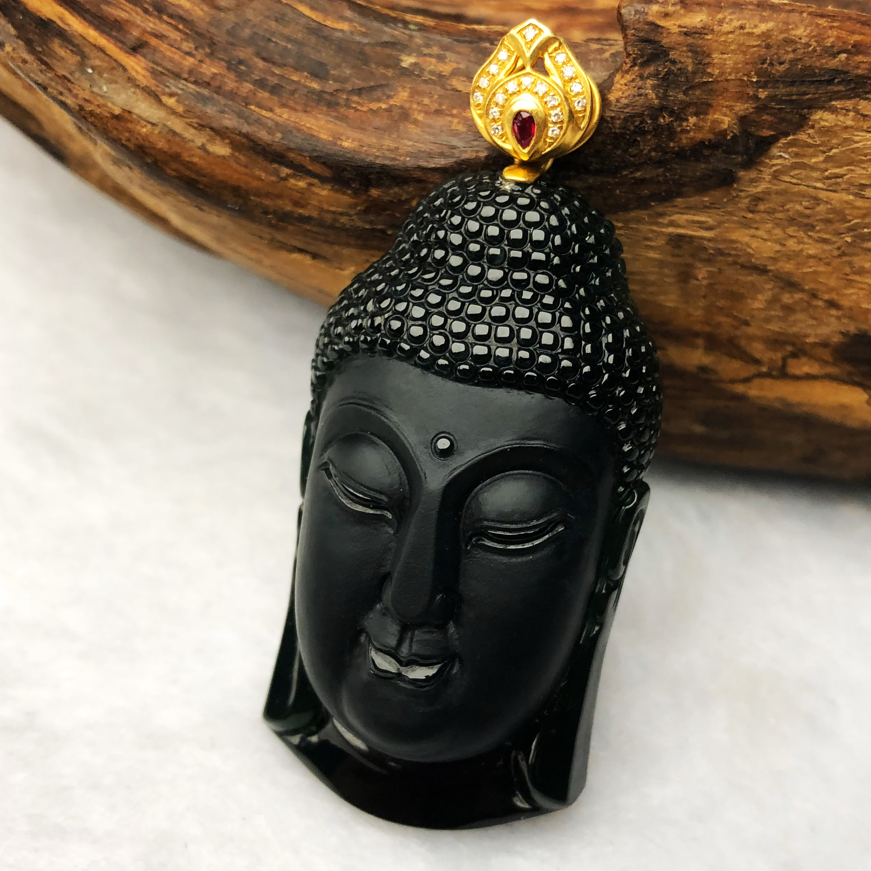 Black‑Jadeite Buddha Head Pendant