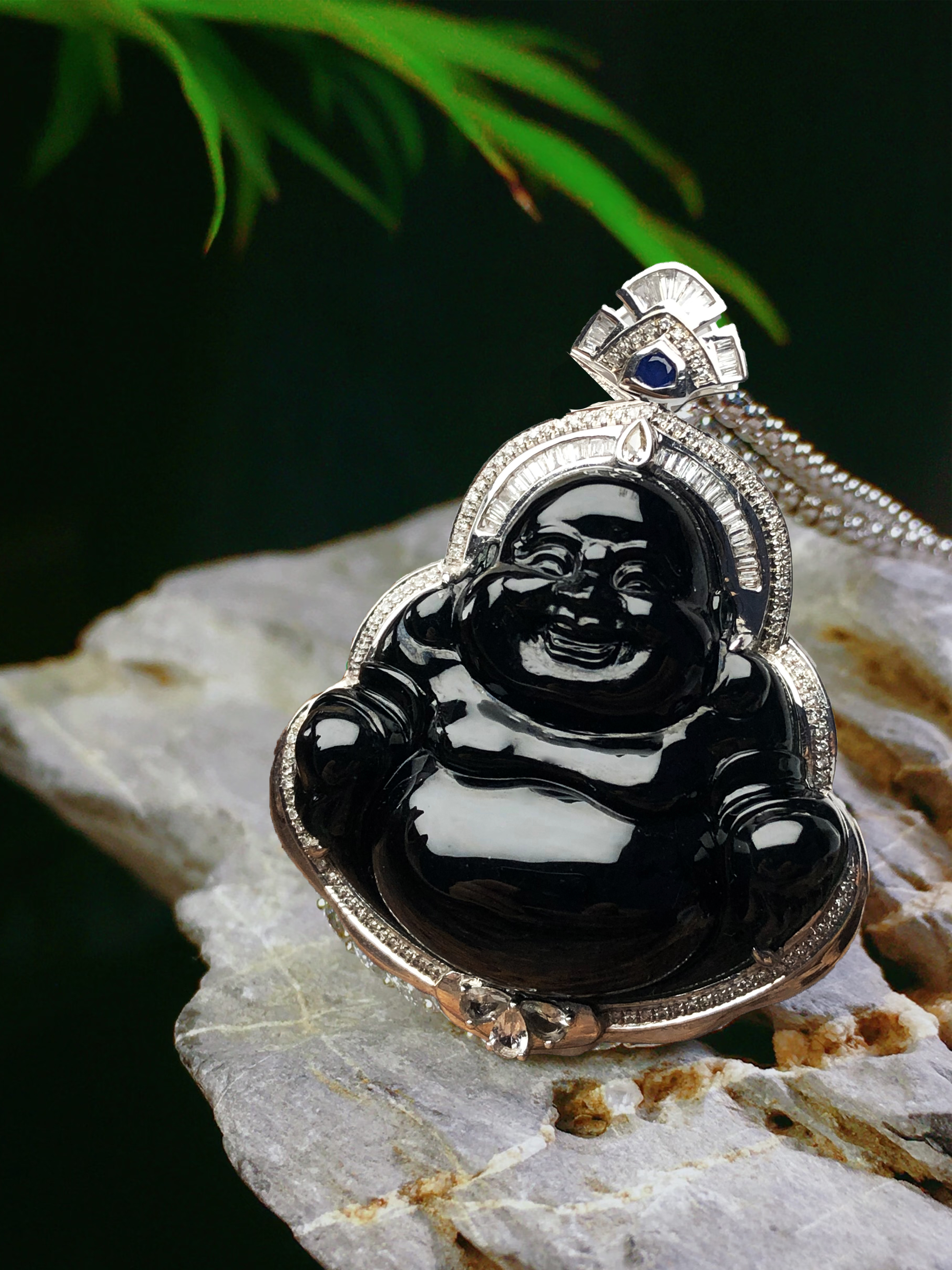 Black‑Jadeite Buddha Pendant