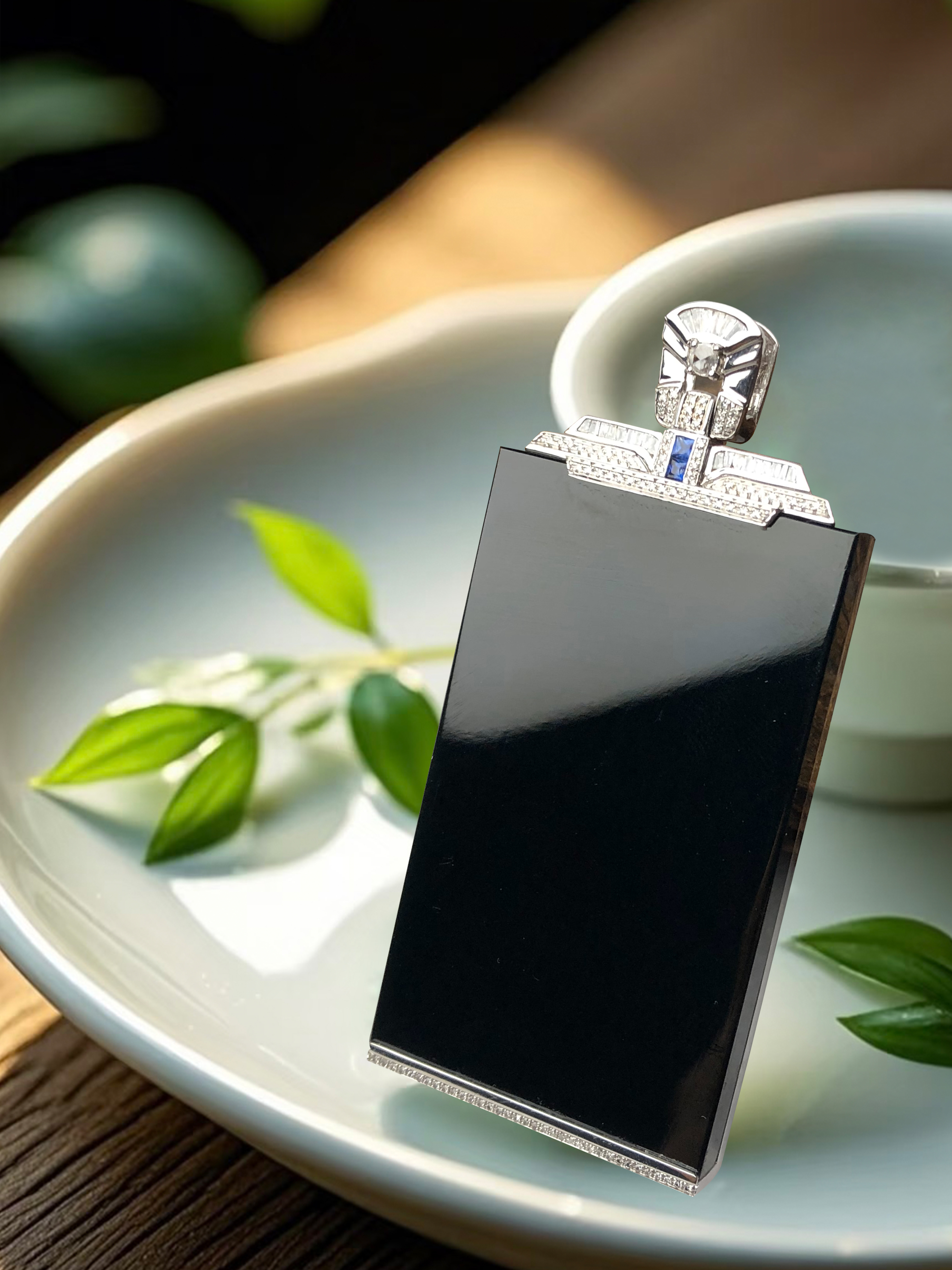 Black‑Jadeite Plain Plaque Pendant