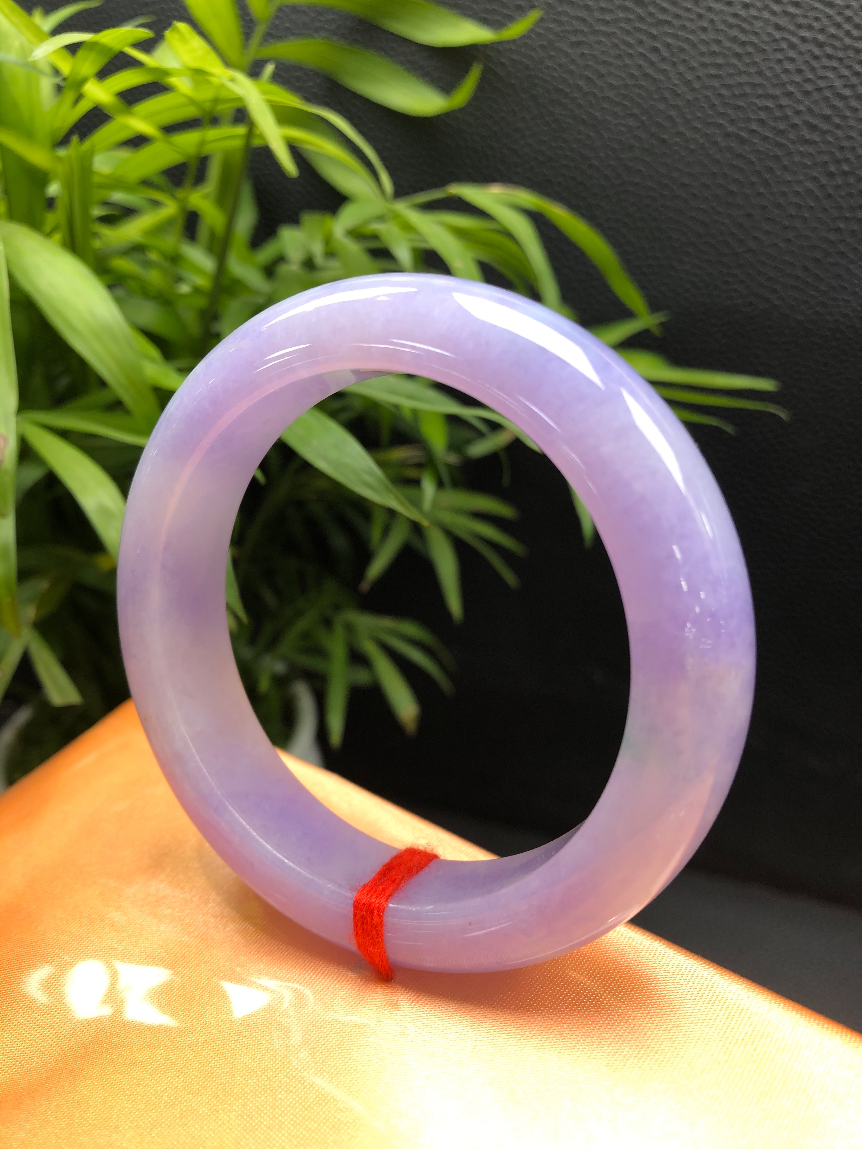 Violet Jadeite Standard Bangle