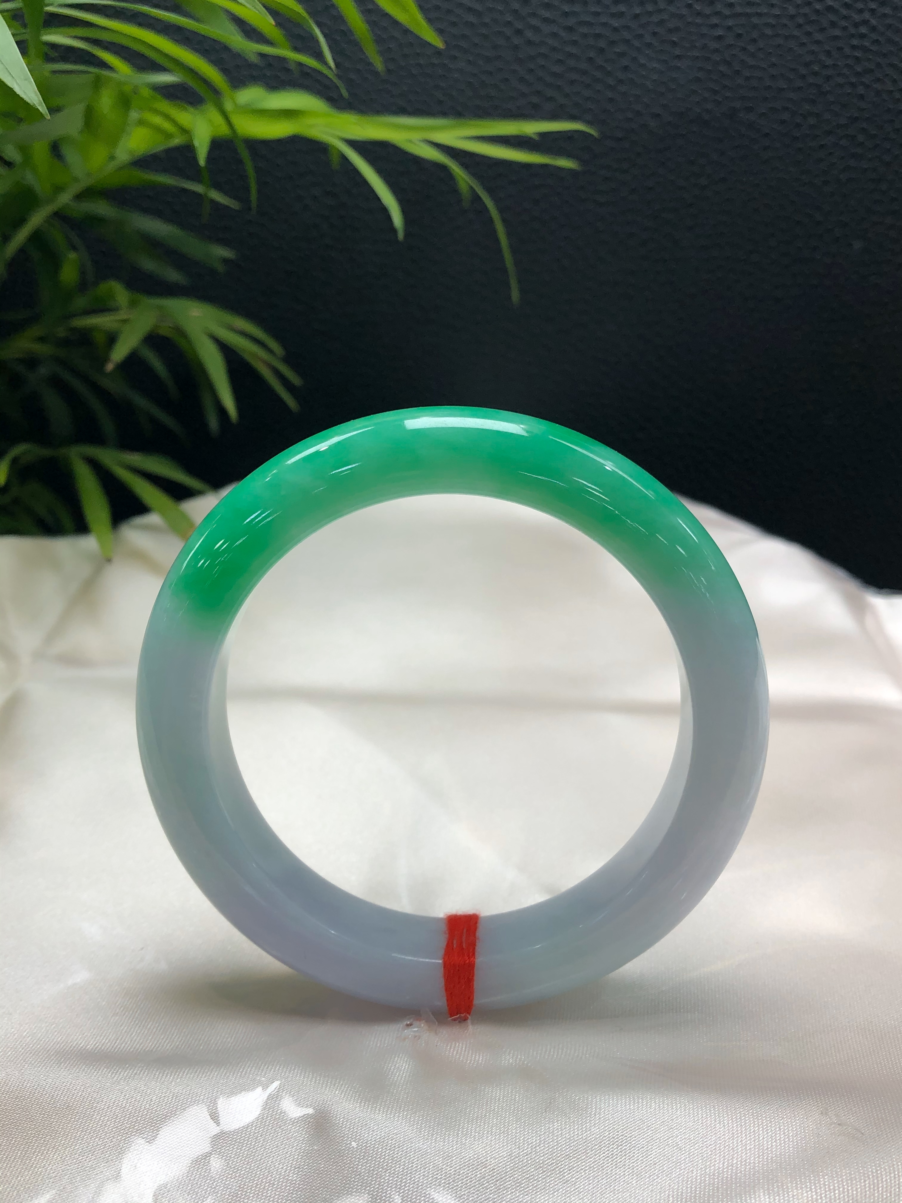 White‑Base Bright‑Green Floating Jadeite Standard Bangle