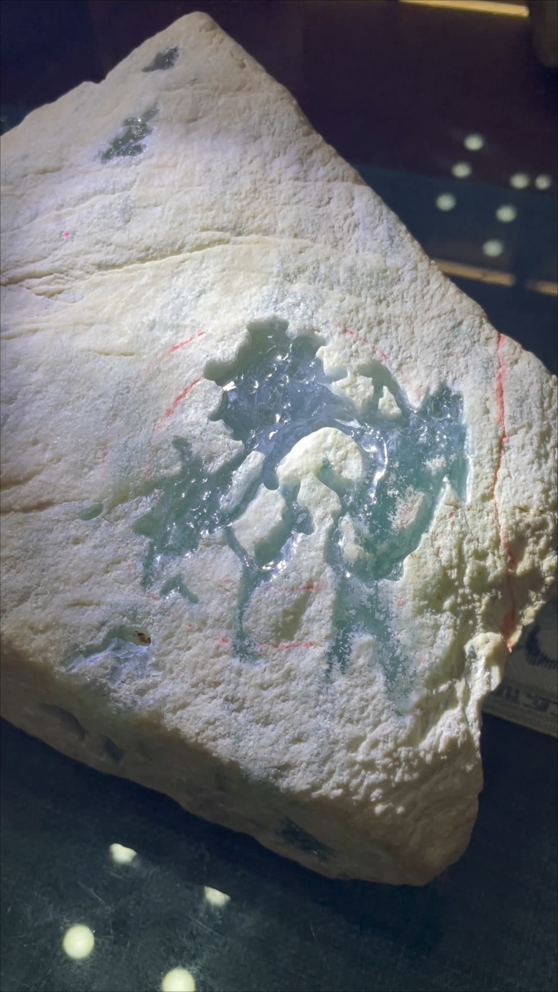 Muna rough jadeite