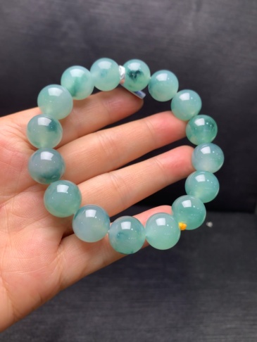 Ice‑type floating flower jadeite bracelet-13mm