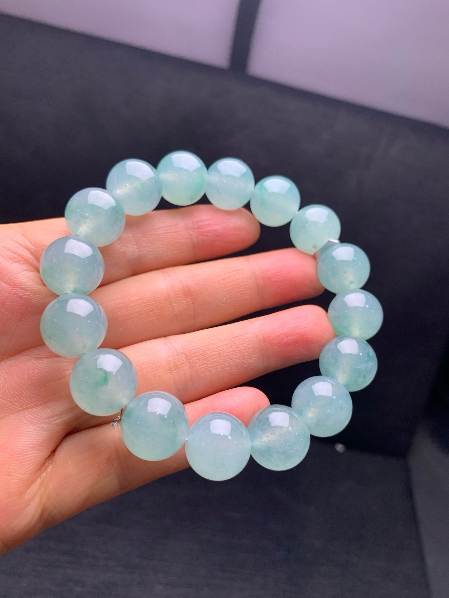 Ice‑type floating flower jadeite bracelet-13mm