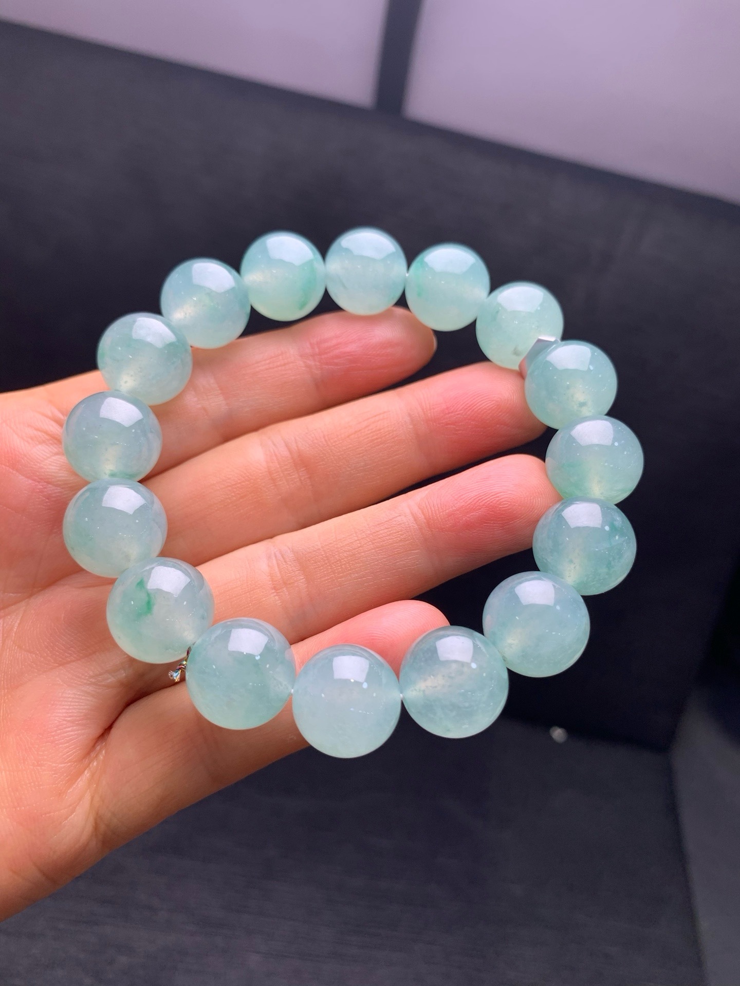 Ice‑type floating flower jadeite bracelet-13mm