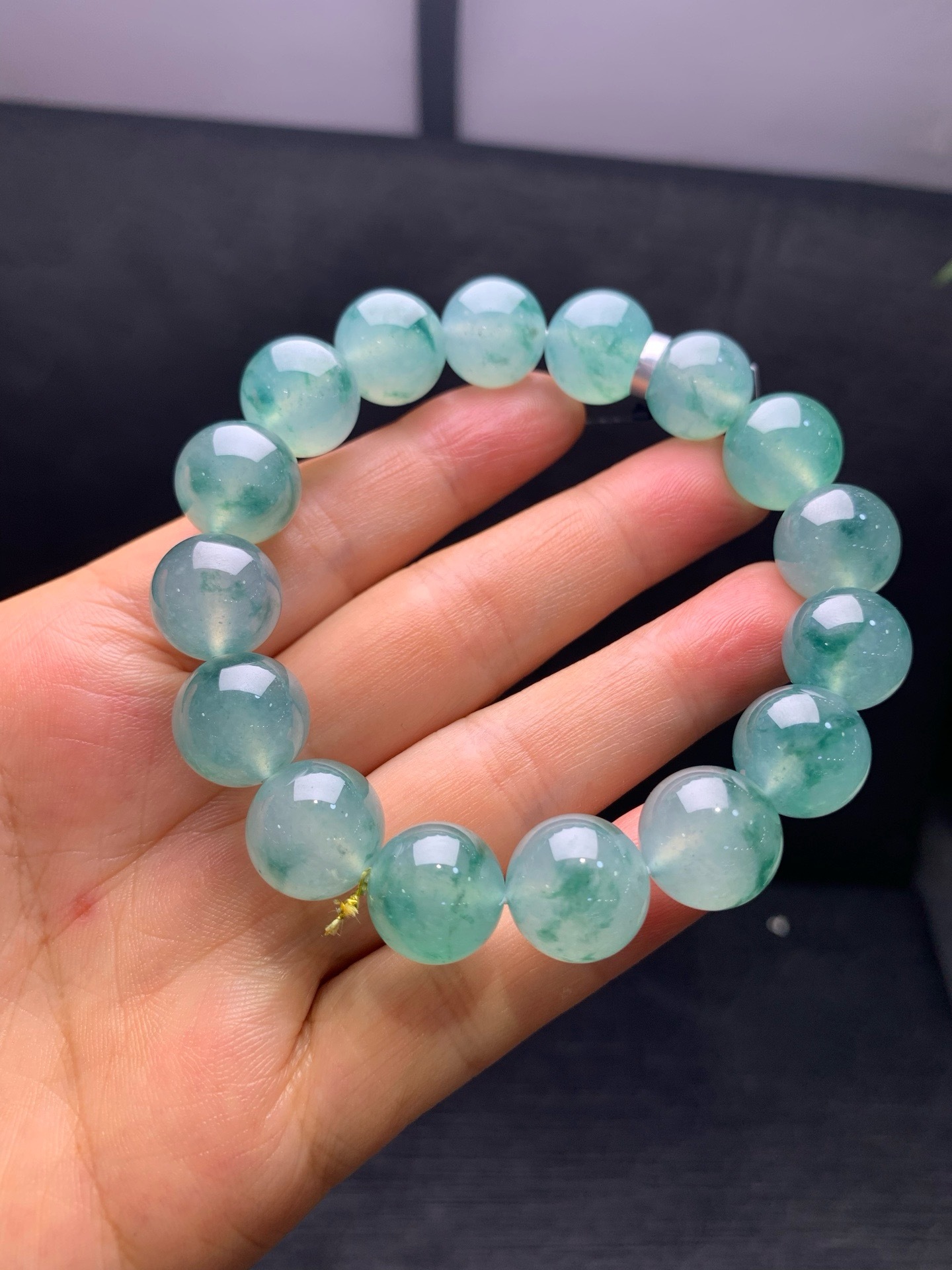Ice‑type floating flower jadeite bracelet-12.6mm